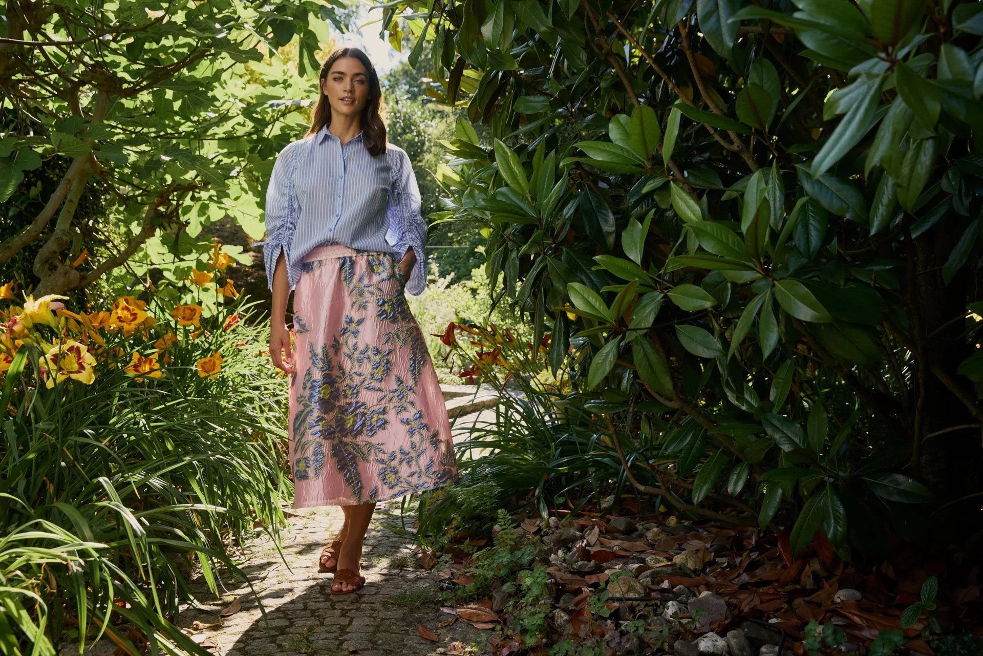 ezgif-26c260922bf03513